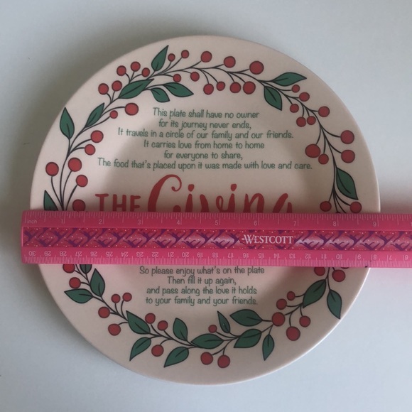 Christmas Holly And Berry The Giving Plate/Platter - Picture 2 of 7